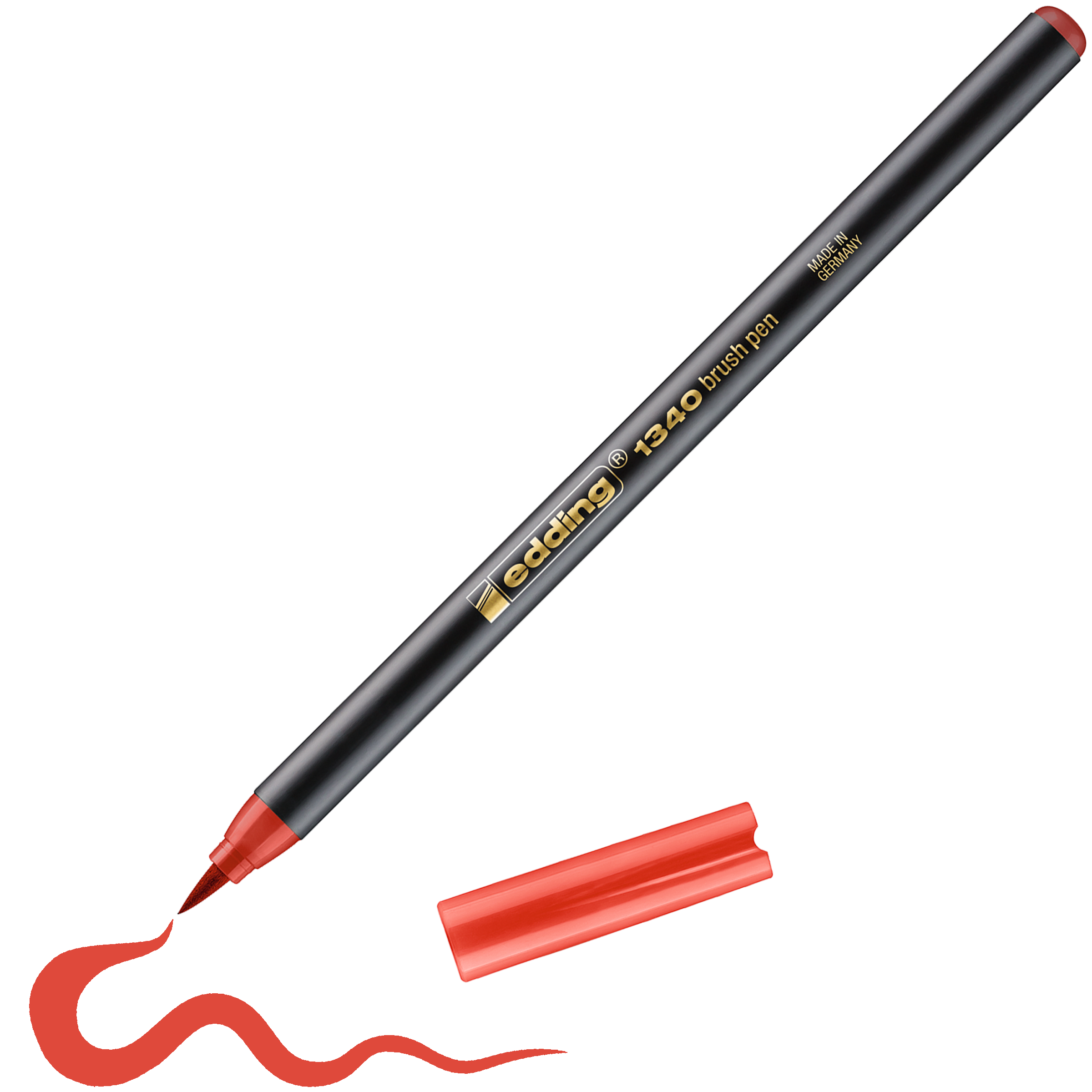 Der edding 1340 Pinselstift von edding: hochwertiger schwarzer Marker mit abgenommener roter Kappe, die danebenliegt und einen gewellten roten Strich zieht – perfekt zum Kombinieren verschiedener Eigenschaften.
