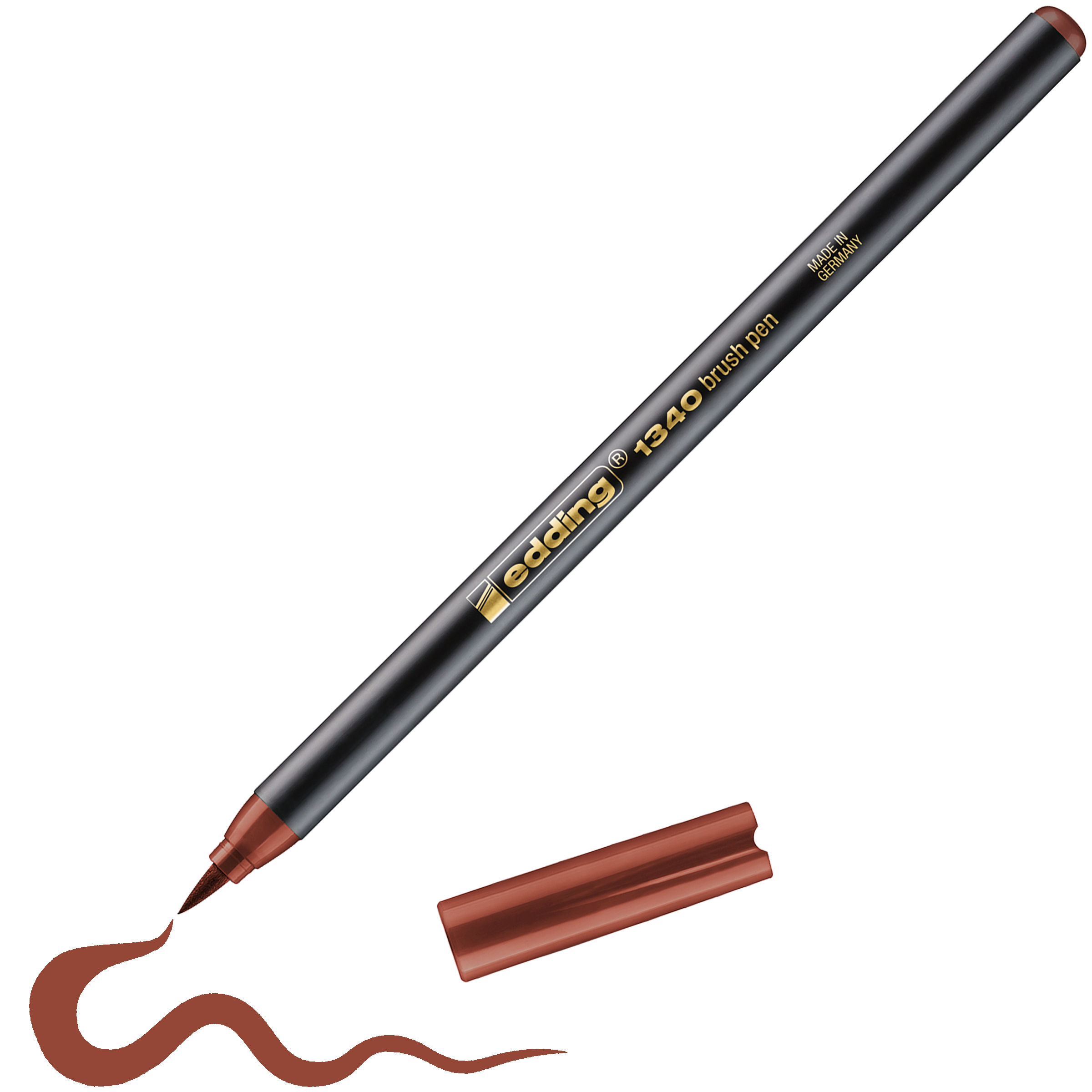 Ein schwarzer edding 1340 Pinselstift mit brauner Spitze von edding zeichnet eine wellenförmige braune Linie. Die braune Kappe liegt daneben – perfekt zum Kombinieren von Farben.