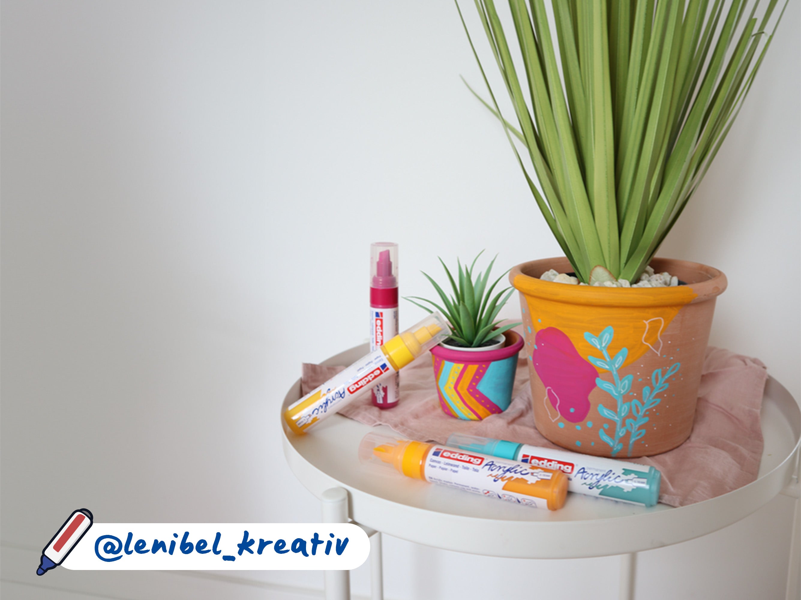 User lenibel_kreativ bemalte Tontöpfe