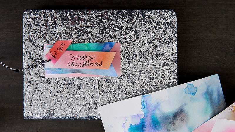 edding 1800 Gestalten von selbstgemachten Geschenkanhängern