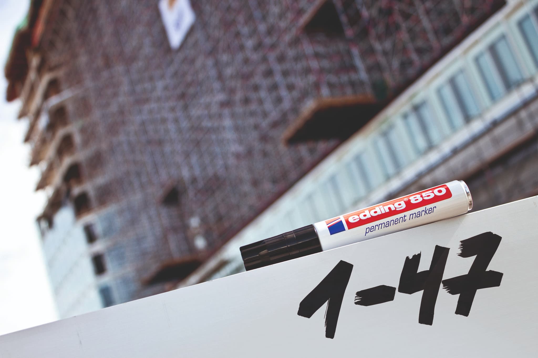 edding 850 zum Beschriften von Metall