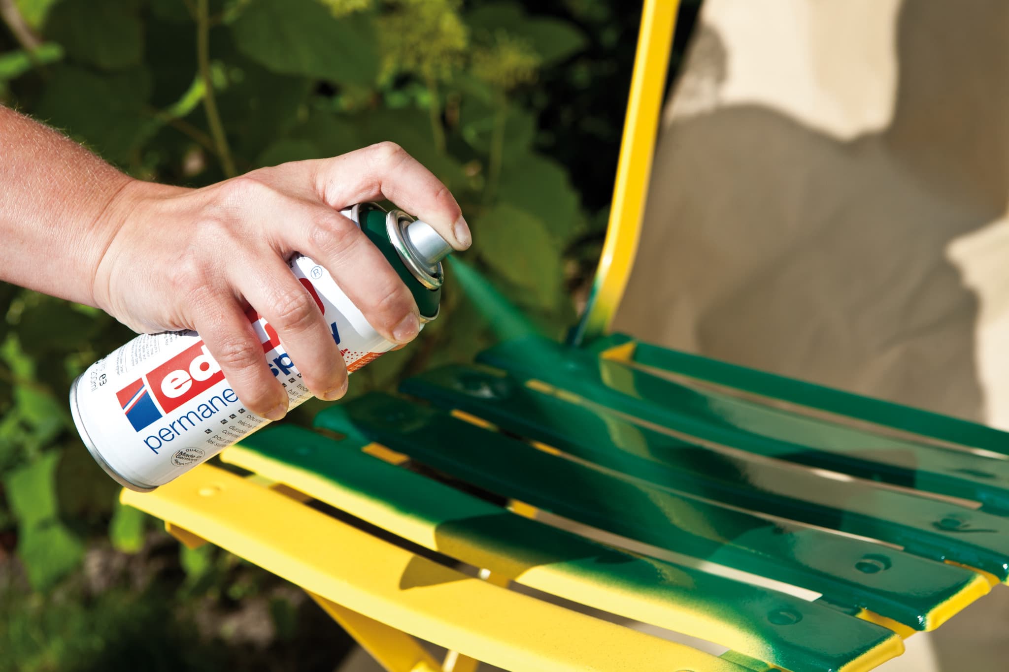 Anwendungsbild von edding 5200 Permanentspray Gartenstuhl upcycling