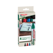 Eine Schachtel edding 21 EcoLine Permanentmarker 4er-Set aus recyceltem Kunststoff. Die Verpackung enthält vier Marker: schwarz, blau, grün und rot. Der Text auf der Schachtel hebt die Langlebigkeit und die umweltfreundlichen Materialien der Marker hervor. Auf der Verpackung sind außerdem ein Marker, Karteikarten, ein Stempel und eine kleine Tafel abgebildet.
